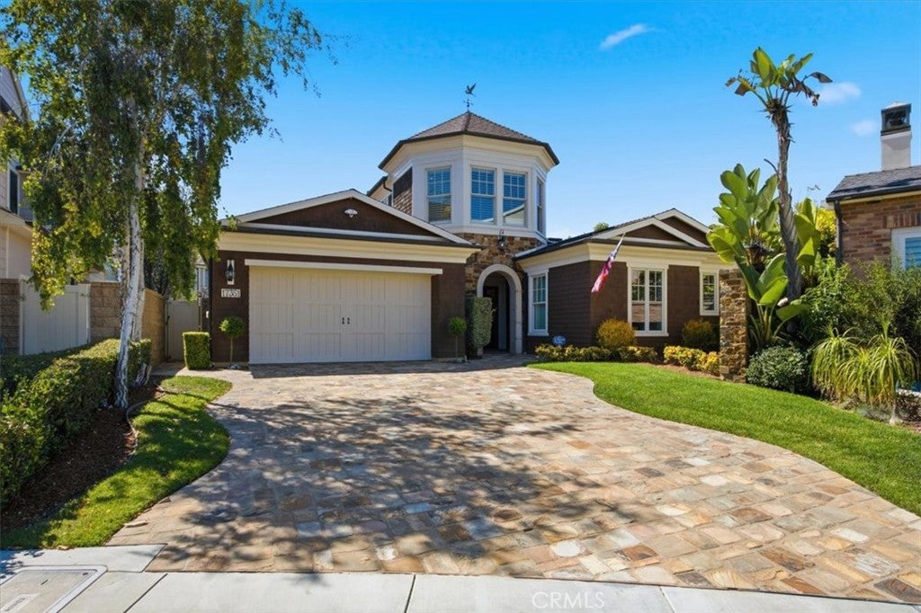 17351 Sagatuck Lane, Huntington Beach CA 92649 - Photo 1