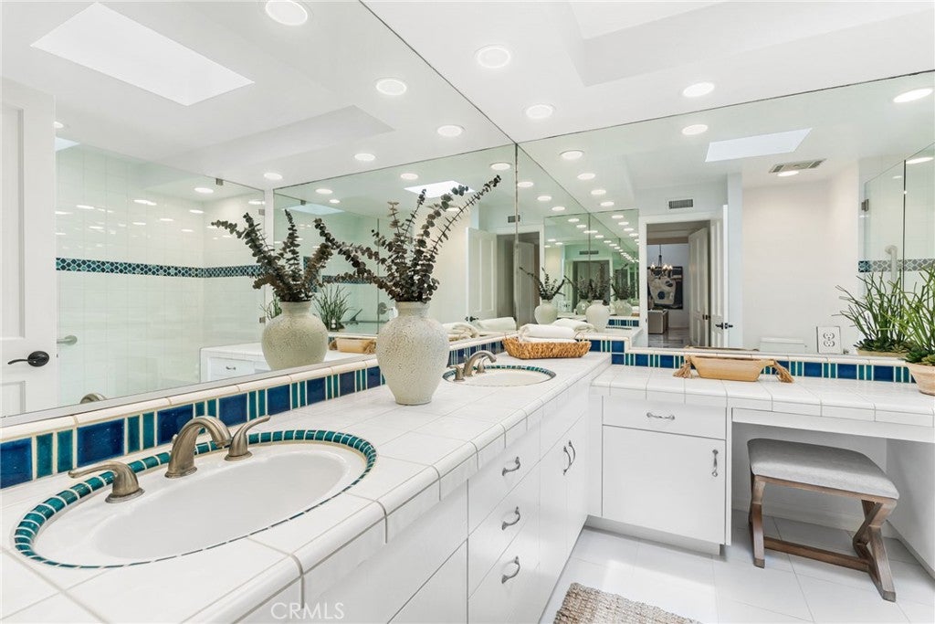 4 Skysail, Corona Del Mar CA 92625 - Photo 23
