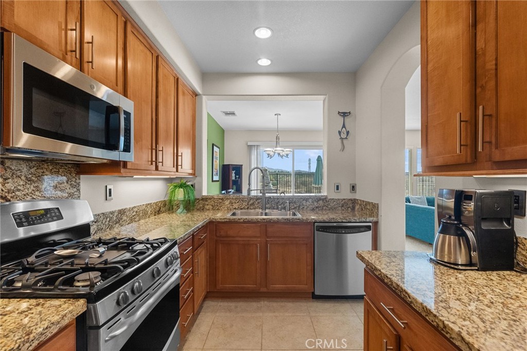 Artenati (ARTE) - Residential Lease