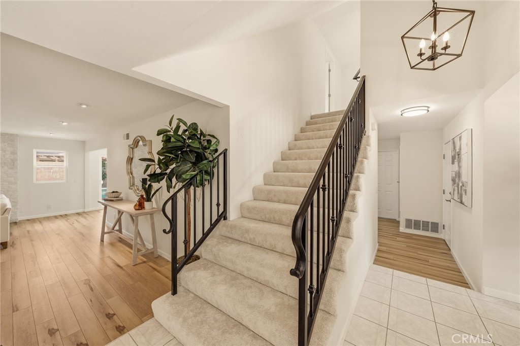 10865 Wystone