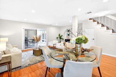 Photo of 201 Flynn Avenue #16, Mountain View, CA 94043 (MLS # ML82038320)