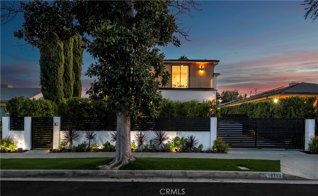 16706 Magnolia Boulevard