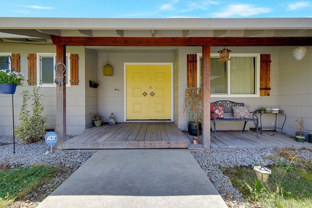 1430 Peach Tree