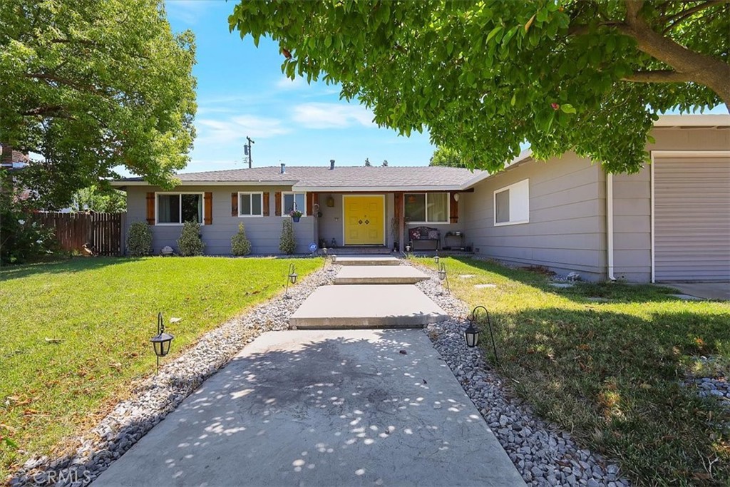 1430 Peach Tree