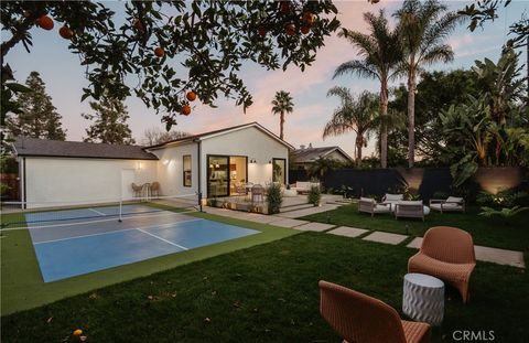 2187 Meyer Place Costa Mesa CA 92627