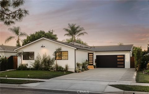 Photo of 2187 Meyer Place, Costa Mesa, CA 92627 (MLS # OC26007131)