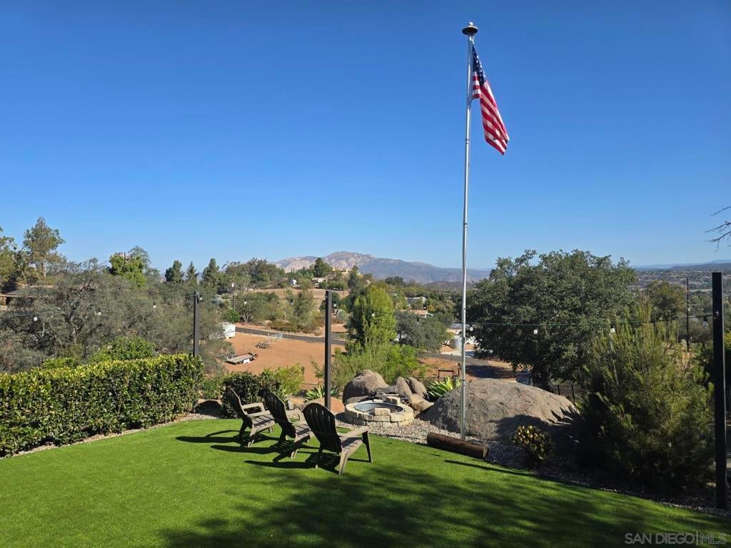 1049 Ranchito Court