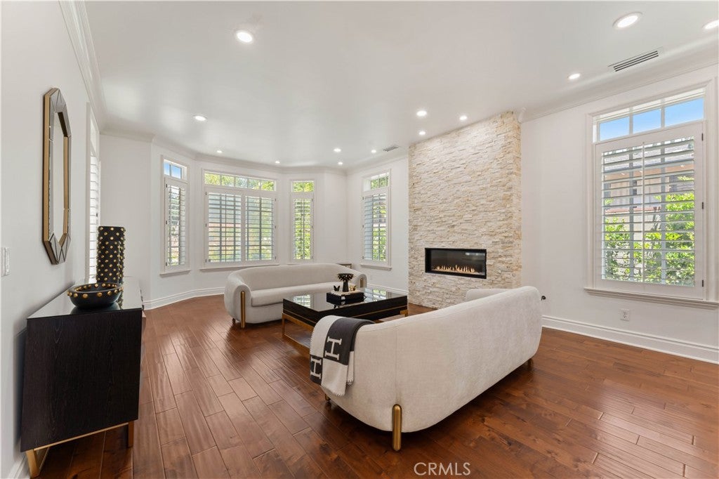 4358 Fairlawn Drive
