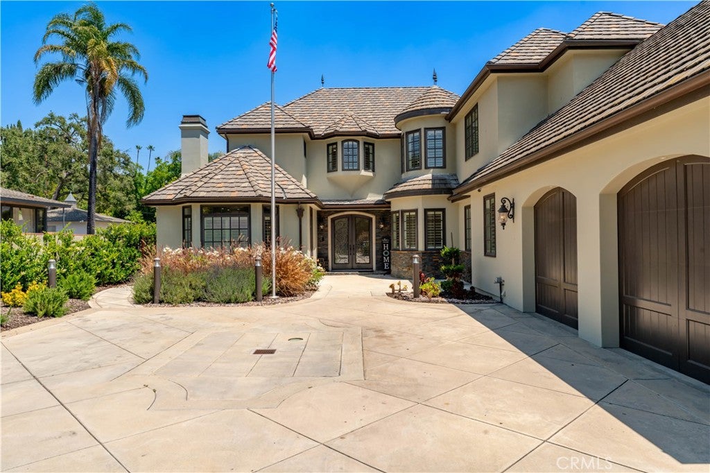 4358 Fairlawn Drive