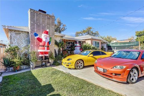 Photo of 7848 Elm Street, Highland, CA 92410 (MLS # TR25262172)