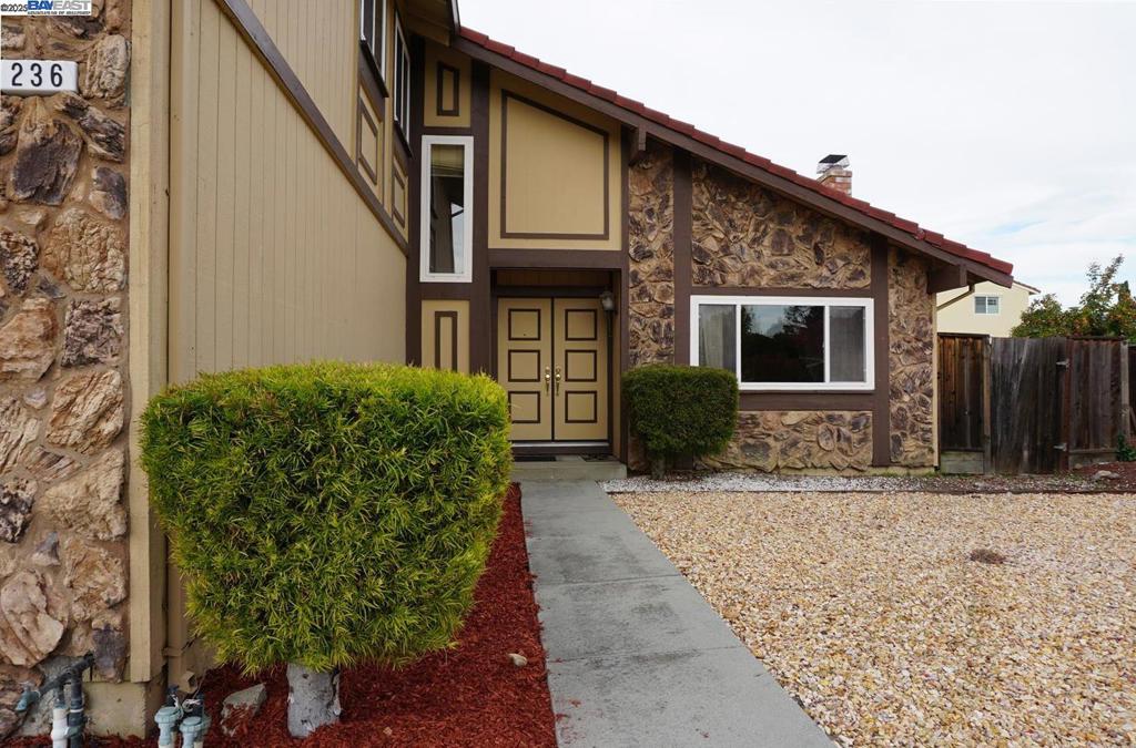 WARM SPRINGS - Residential