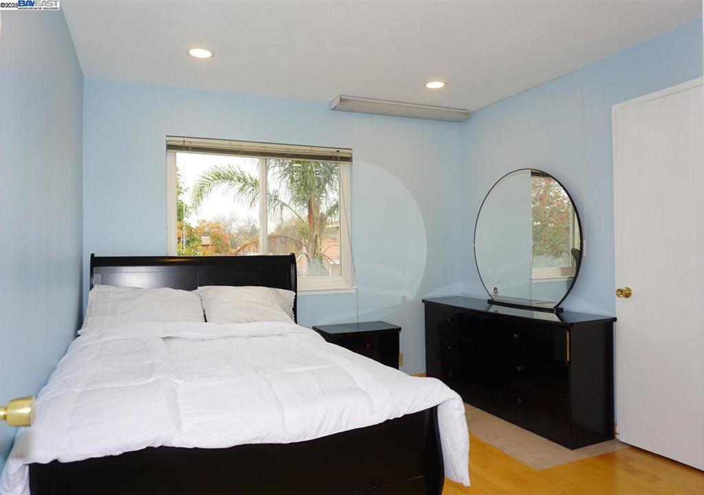 WARM SPRINGS - Residential