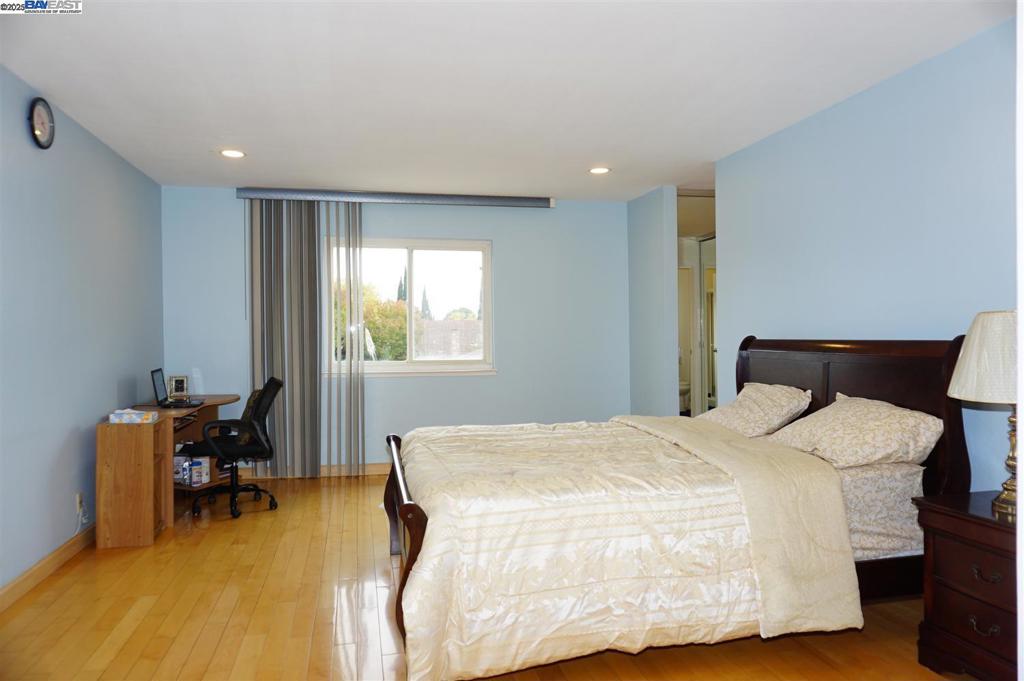 WARM SPRINGS - Residential