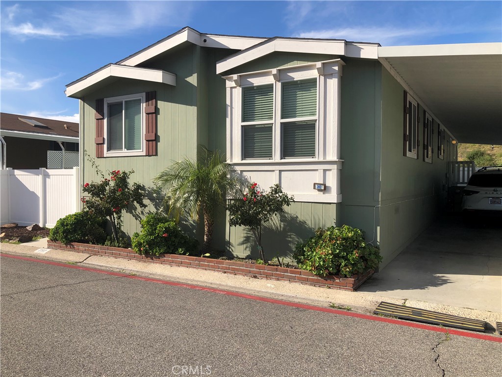 4901 Green River 292