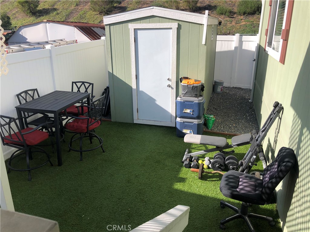 4901 Green River 292