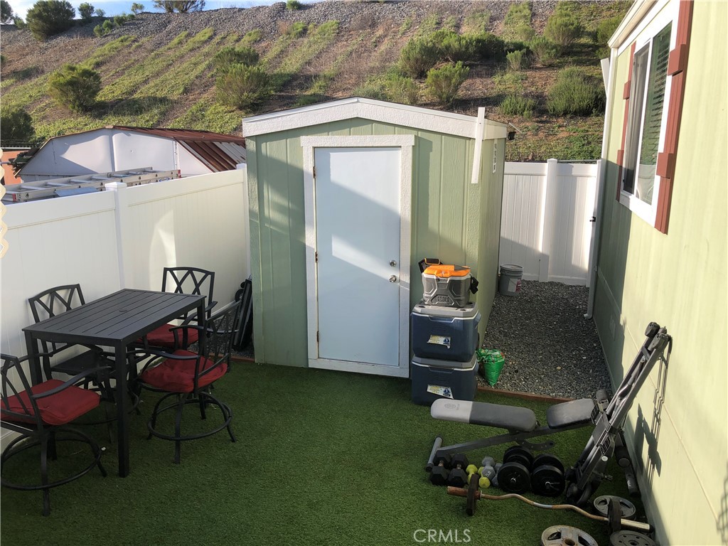 4901 Green River 292