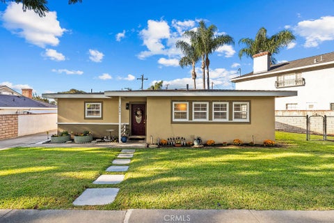 Photo of 13828 La Cuarta Street, Whittier, CA 90602 (MLS # OC26219678)