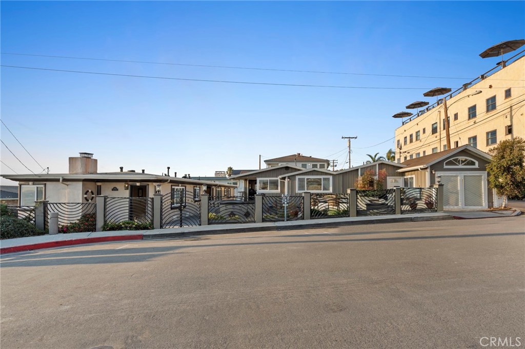 The Village (VIL) - Residential