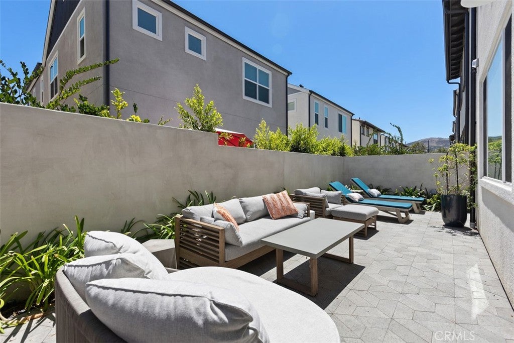 31954 Paseo Bridel, San Juan Capistrano CA 92675 - Photo 11