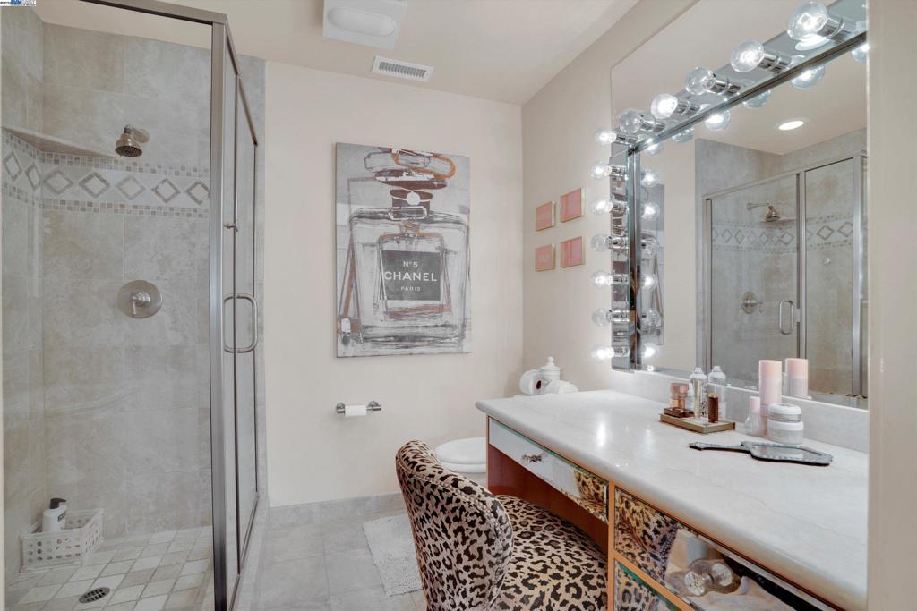 BLACKHAWK C. C. - Residential