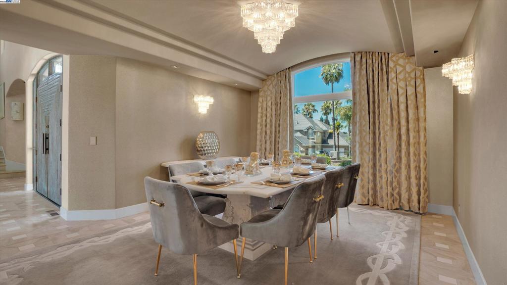 BLACKHAWK C. C. - Residential