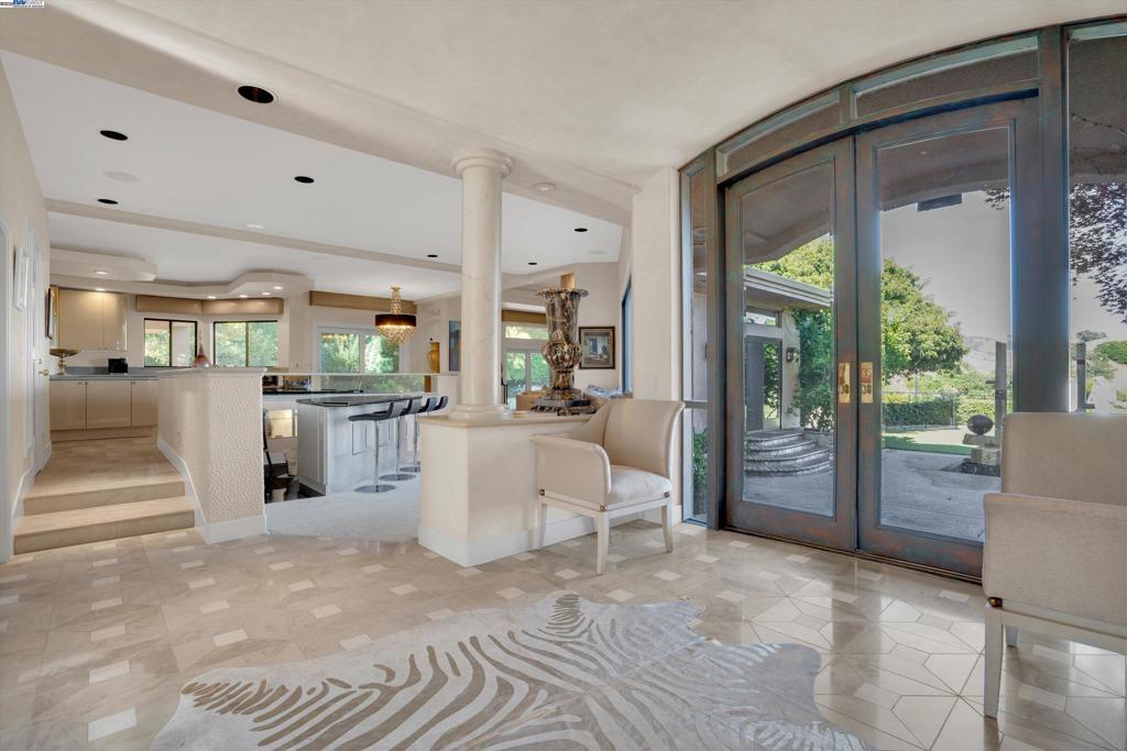 BLACKHAWK C. C. - Residential