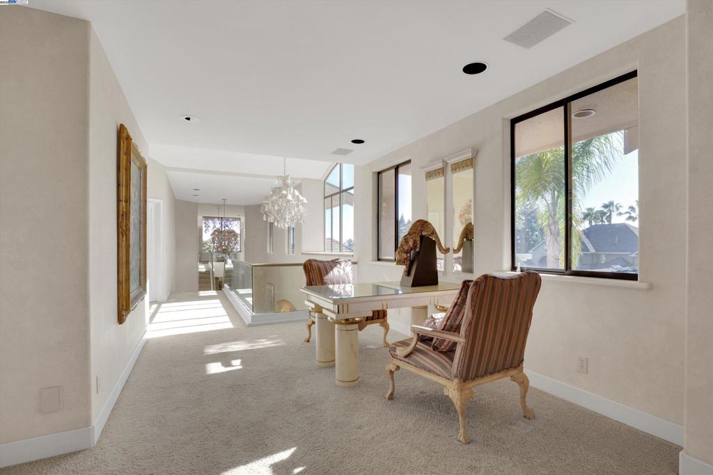 BLACKHAWK C. C. - Residential