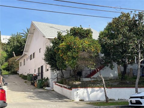 Photo of 2312 Lincoln Park AVE, Los Angeles, CA 90031 (MLS # RS26119870)