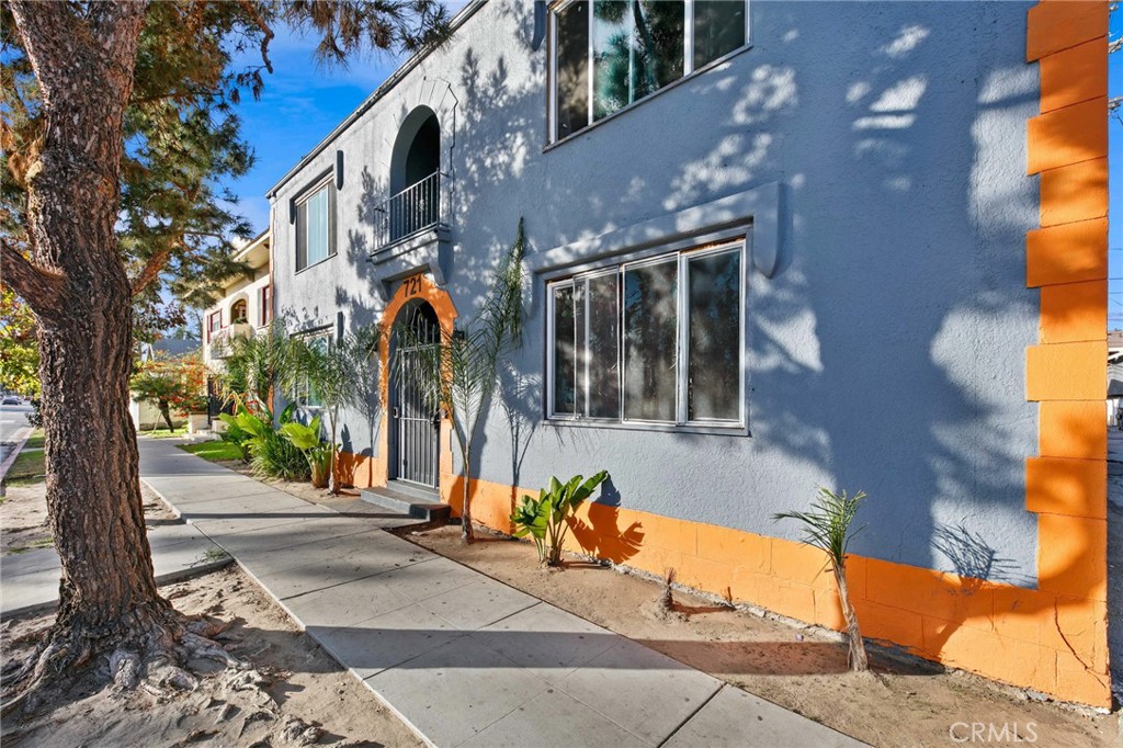 721 E 7th