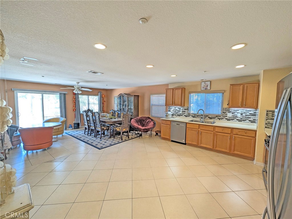18802 Alderbrook
