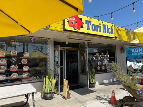 Photo of 1431 W Warner Avenue, Santa Ana, CA 92704 (MLS # DW26207452)