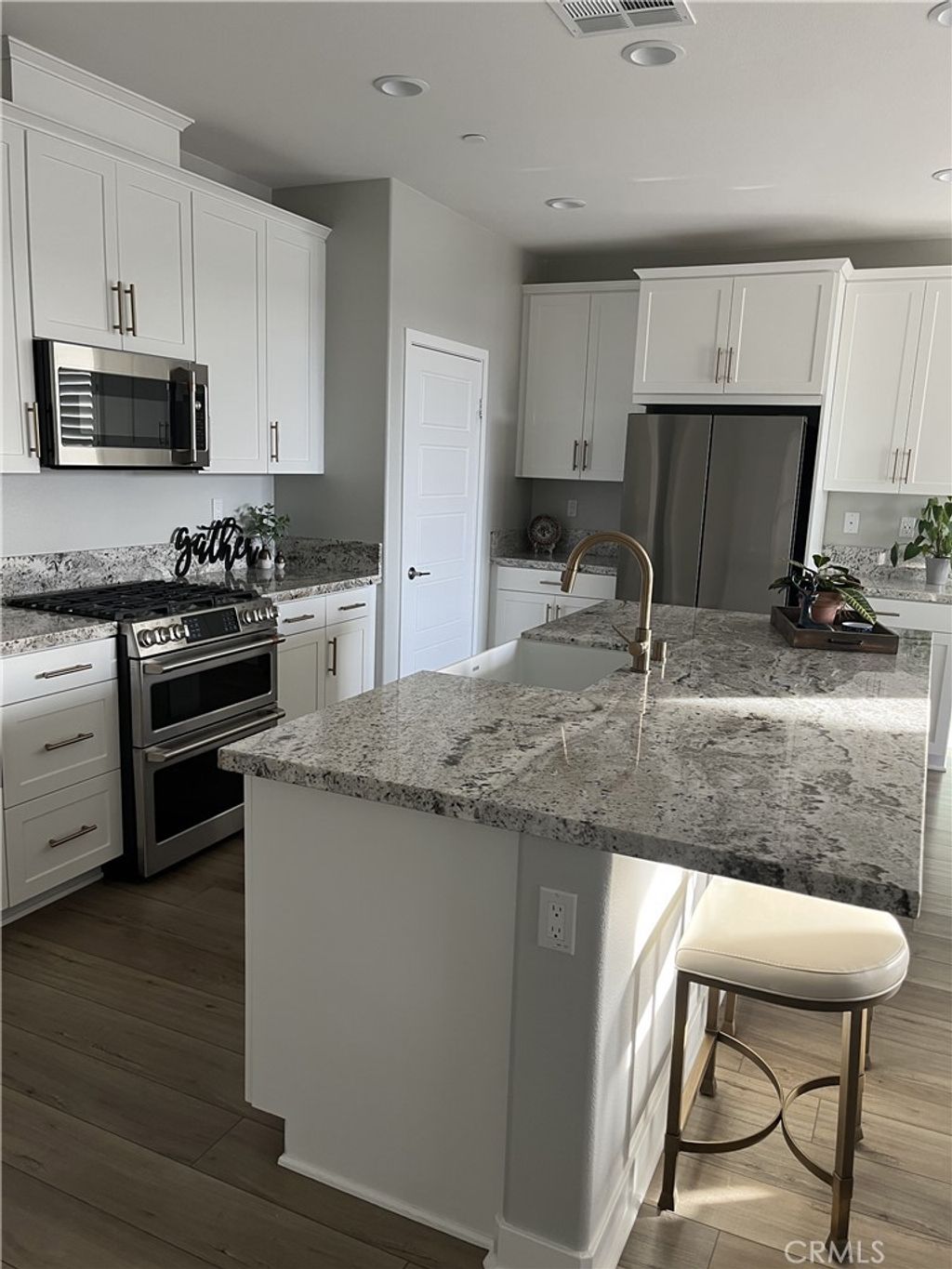 Photo of 1563 Sunswept Way, Beaumont, CA 92223 (MLS # TR26018110)