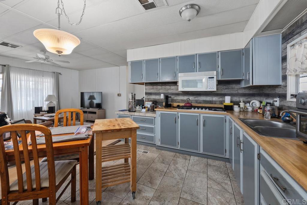 13300 Los Coches Road E 47