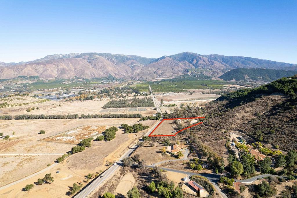 Valley Center - Land