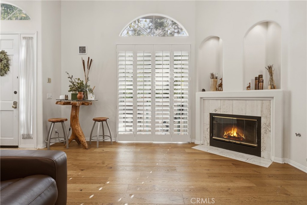 5340 Las Virgenes 11