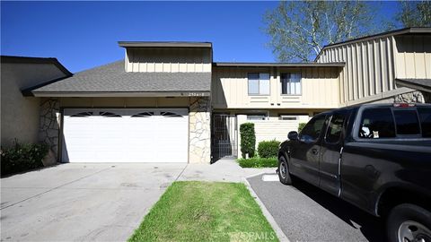 2514 N Tustin F(66) Santa Ana CA 92705