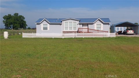 Photo of 4250 Osborn Road, Flournoy, CA 96029 (MLS # SN25072326)