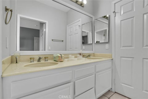 Tiny photo for 23205 Runnymede ST, West Hills, CA 91307 (MLS # PW26179303)