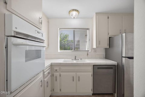 Tiny photo for 1335 Edgewood Way, Oxnard, CA 93030 (MLS # V1-36368)