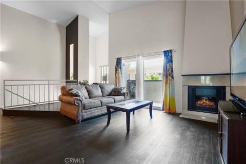Photo of 5805 Whitsett Avenue #211, Valley Village, CA 91607 (MLS # SR26156657)