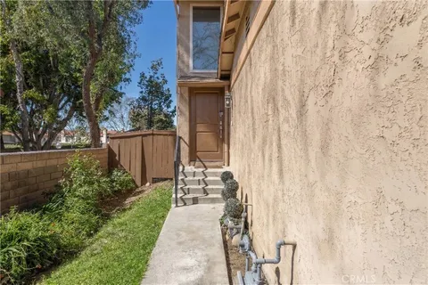 MLS: TR26053984