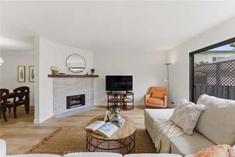 Photo of 1834 11th Street #2, Santa Monica, CA 90404 (MLS # SB26098843)