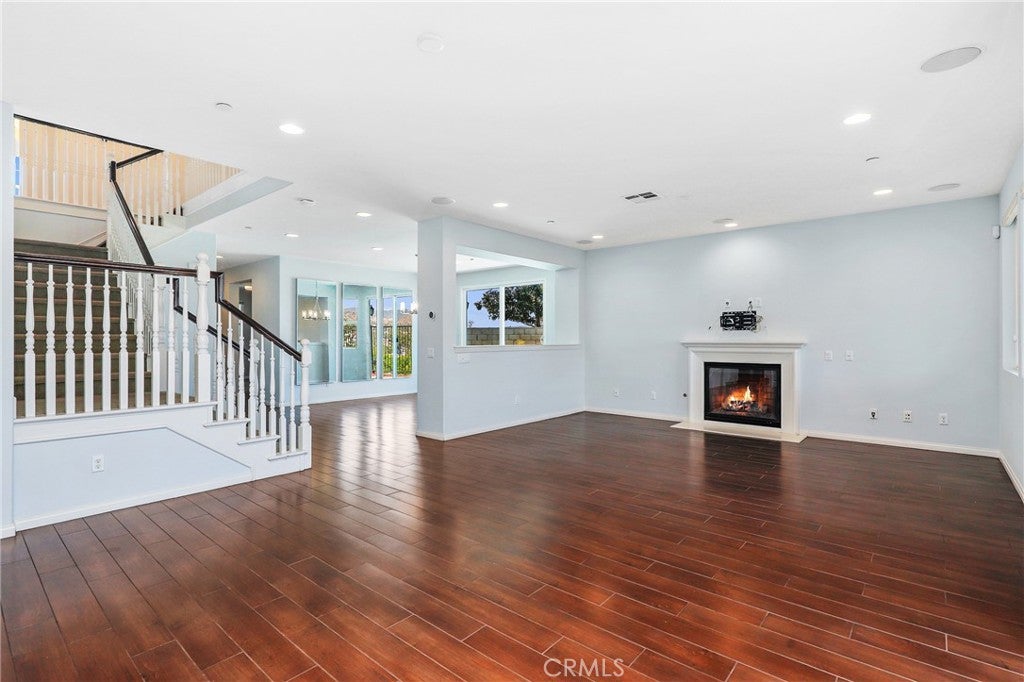 24 Poplar Court