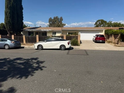 MLS: AR26217254