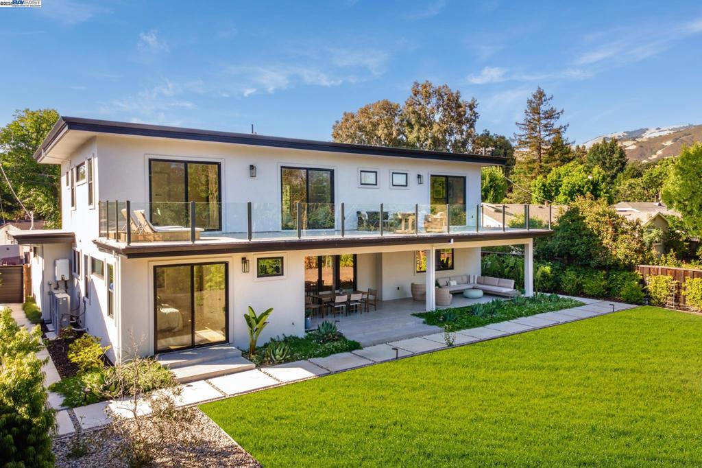 CAMEO ACRES - Residential