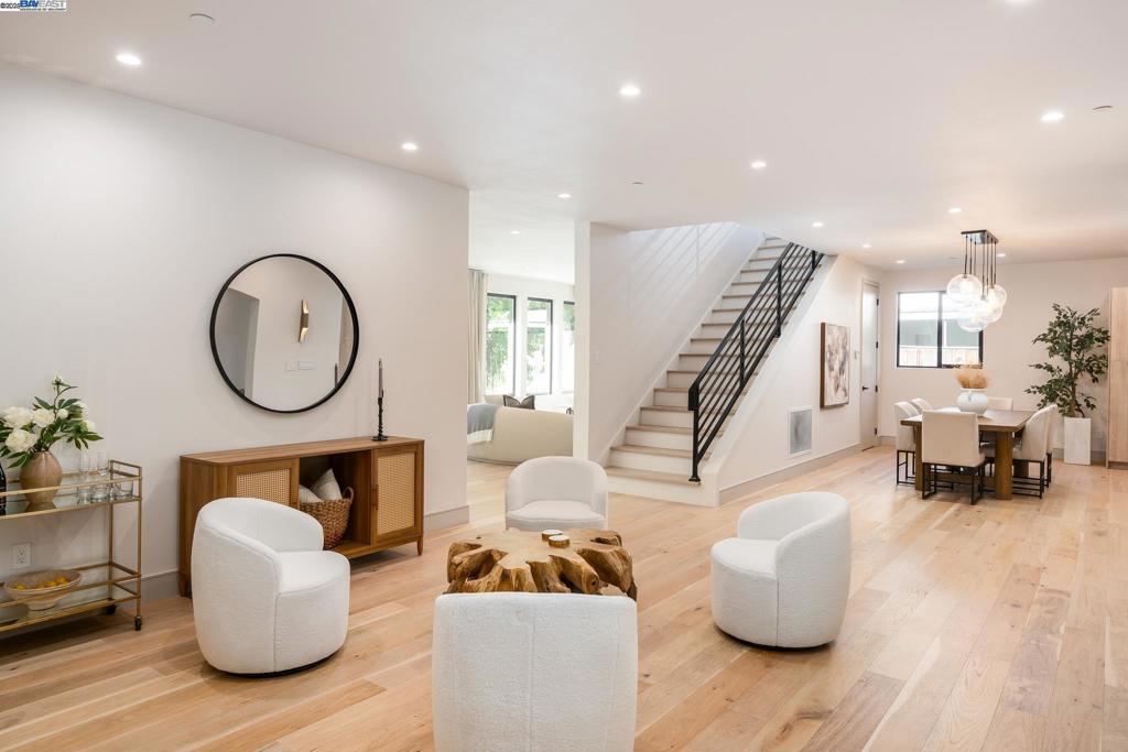 CAMEO ACRES - Residential