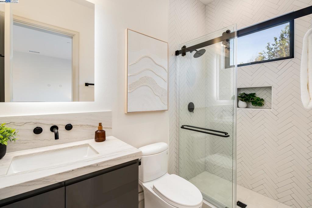 CAMEO ACRES - Residential