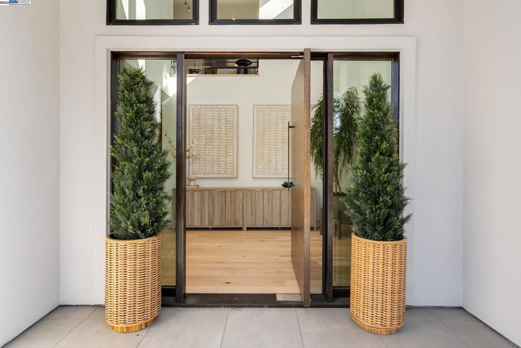 CAMEO ACRES - Residential