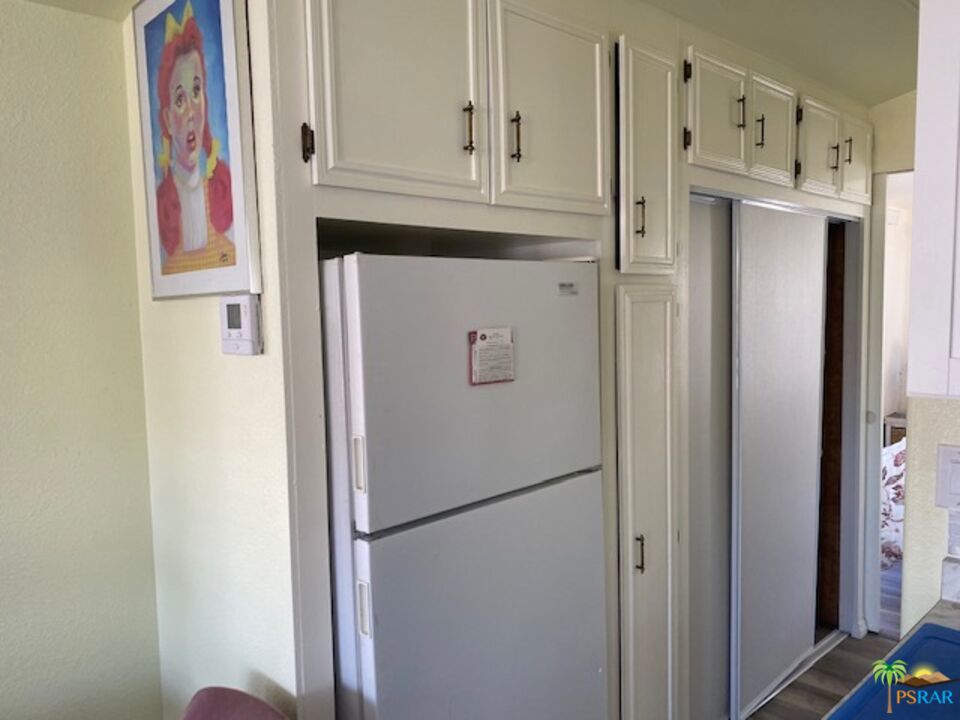 Desert Shadows Rv Re - Residential Lease