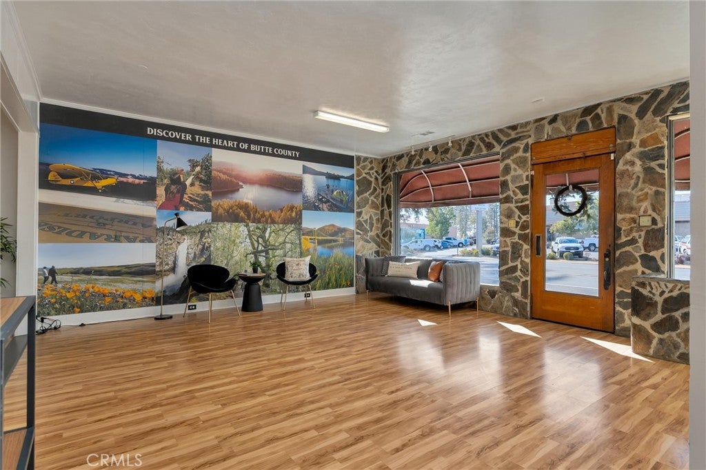 6294 Skyway